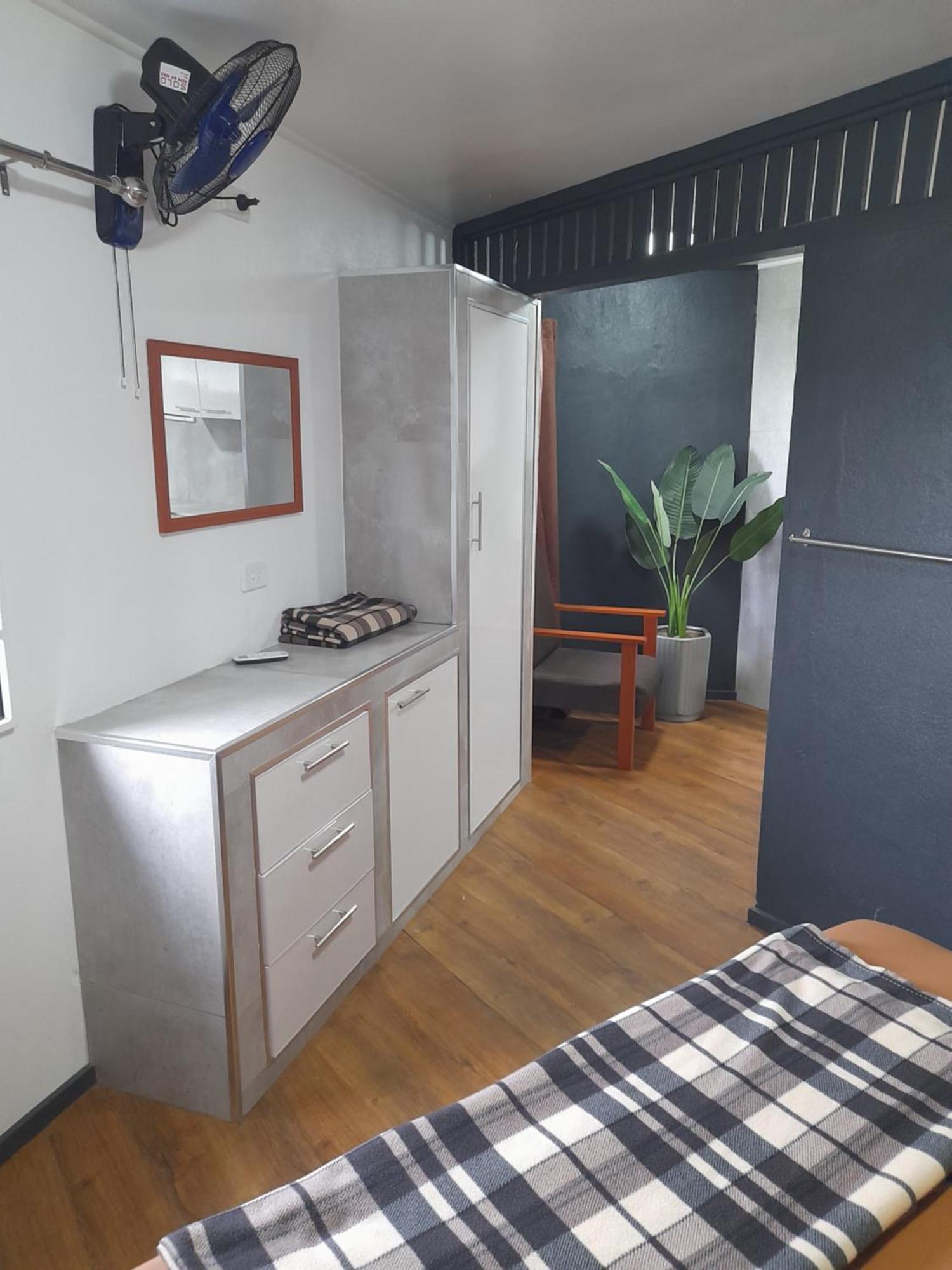 Bidesi Villa Apartments Сува Екстериор снимка