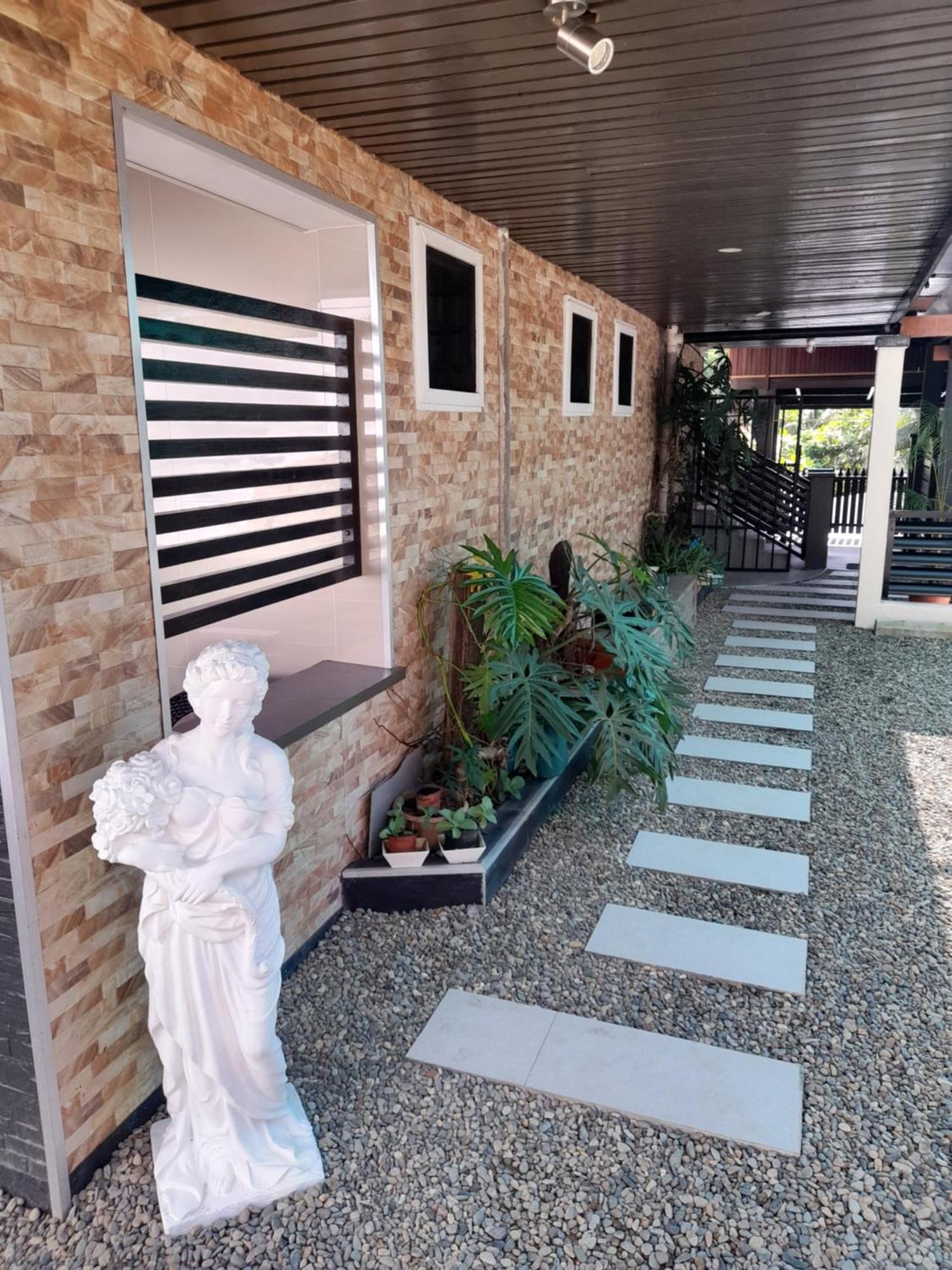 Bidesi Villa Apartments Сува Екстериор снимка